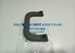 Tay nắm lên xuống cabin Foton Ollin500B Ollin700B Ollin800A 1B18054100001